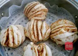 Illustration of how to make bean paste rolls 15