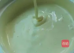 Illustration of how to make cupcakes 4