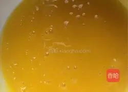 Portuguese egg tart Illustration of how to do it 3