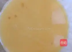 Illustration of how to make crispy egg tarts 5