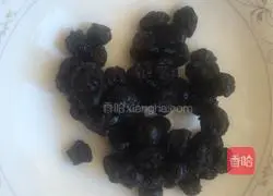 Illustration of how to make crispy egg tarts 3