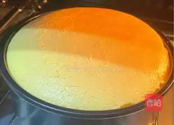 Illustration of how to make chiffon cake without bursting 8