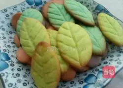 Illustration of how to make leaf cookies 4