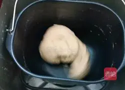 Donut Bread Recipe Illustration 3