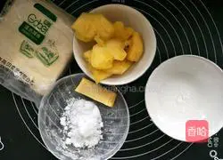 Illustration of how to make Thousand Layer Pineapple Pie 1