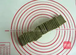 Illustration of making matcha cookies 6