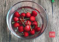 Illustration of how to make cherry tarts 2