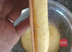 Illustration of how to make pumpkin sandwich cookies 14