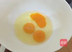 Illustration of how to make raisin cupcakes 2