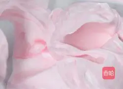 Illustration of how to make girly style cup cake 9