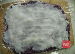 Illustration of how to make yam and purple sweet potato cakes 11