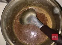 Illustration of how to make caramel pecan pie 7