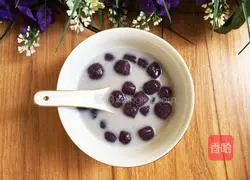 Illustration of how to make purple potato and taro balls 9