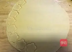 Illustration of how to make egg biscuits 5