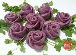 Illustration of how to make purple sweet potato roses 19
