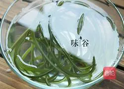 Illustration of how to make kelp and mung bean paste 4