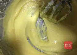 Almond Cookie Recipe Illustration 3