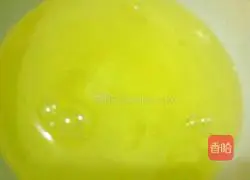 Illustration of how to make rich chocolate egg tart 2