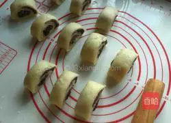 Red bean roll recipe illustration 9
