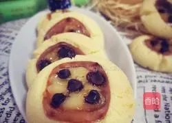 Illustration of how to make salad dressing cheese cookies 19