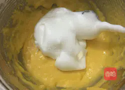 Illustration of how to make cupcakes 11