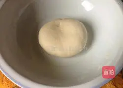 Illustration of how to make love bean paste buns 3