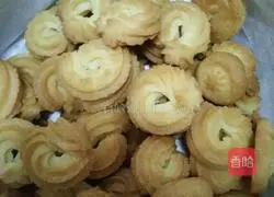 Illustration of how to make light cream cookies 6