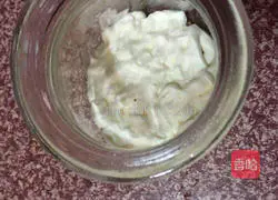 Illustration of how to make wooden chaff cups 8