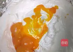 Strawberry Cream Cup Cake Recipe Illustration 4