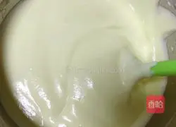Illustration of how to make chiffon cake 7