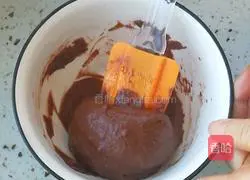 Cocoa Chiffon Cake Recipe Illustration 3