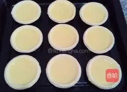 Illustration of how to make egg tarts without whipping cream 6