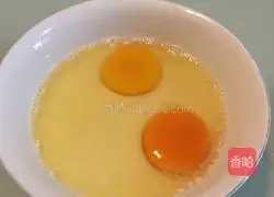 Illustration of how to make delicious homemade egg tarts 4