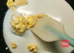 How to make strawberry cream crispy puffs Illustration 2