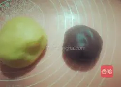 Illustration of how to make purple marble cookies 10