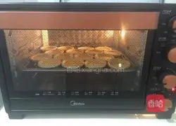 Illustration of how to make delicious egg tarts 4