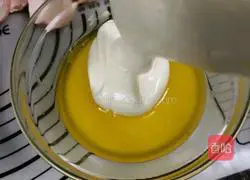 Strawberry Cream Cup Cake Recipe Illustration 6