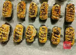 Thousand-layer puff pastry bean paste roll recipe 20