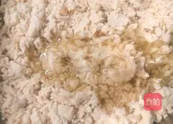 Illustration of how to make air fryer version (water puff pastry) chicken pie 3