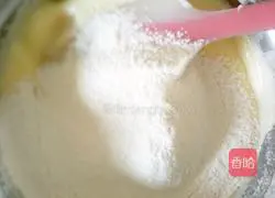 Illustration of how to make finger biscuits (for babies over 12 months old) 10