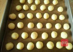 Illustration of How to Smile in the Oven 7