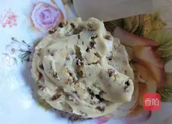 Illustration of how to make walnut pastries 7