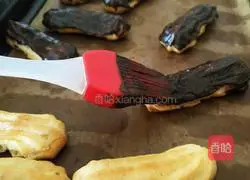 Illustration of how to make lightning puffs 21