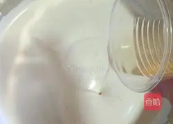 Illustration of how to make donut cake 7