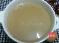 Illustration of how to make walnut and red date cheese 7