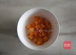 Illustration of how to make mango egg tarts 6