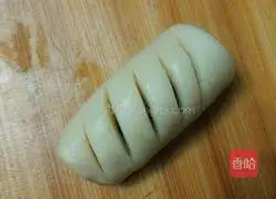Thousand-layer pastry bean paste roll recipe 16