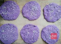 Purple potato cake Practice illustration 6
