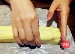 Illustration of how to make cranberry biscuits 3