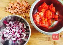 Illustration of how to make tomato and cheese baked rice 1